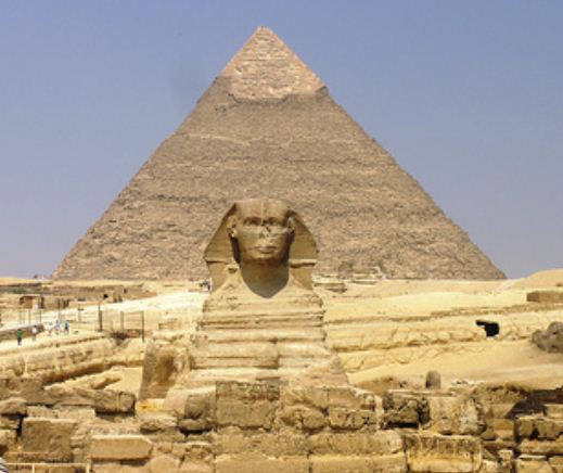 Who built the Great Pyramid of Giza?