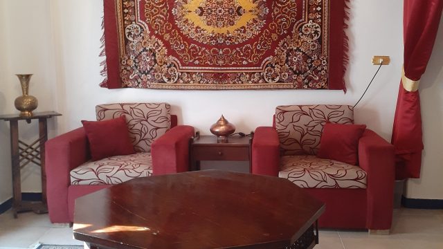 Living Room in Exec Suite 5 at Mara House Living Room in Exec Suite 5 at Mara House